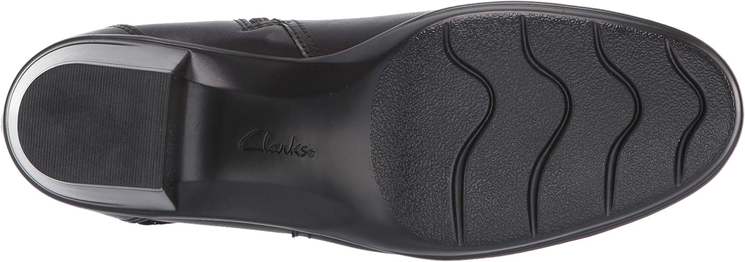 clarks womens emslie cyndi booties block heel