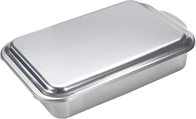 Nordic Ware Natural Aluminium Commercial Classic Covered Cake Pan