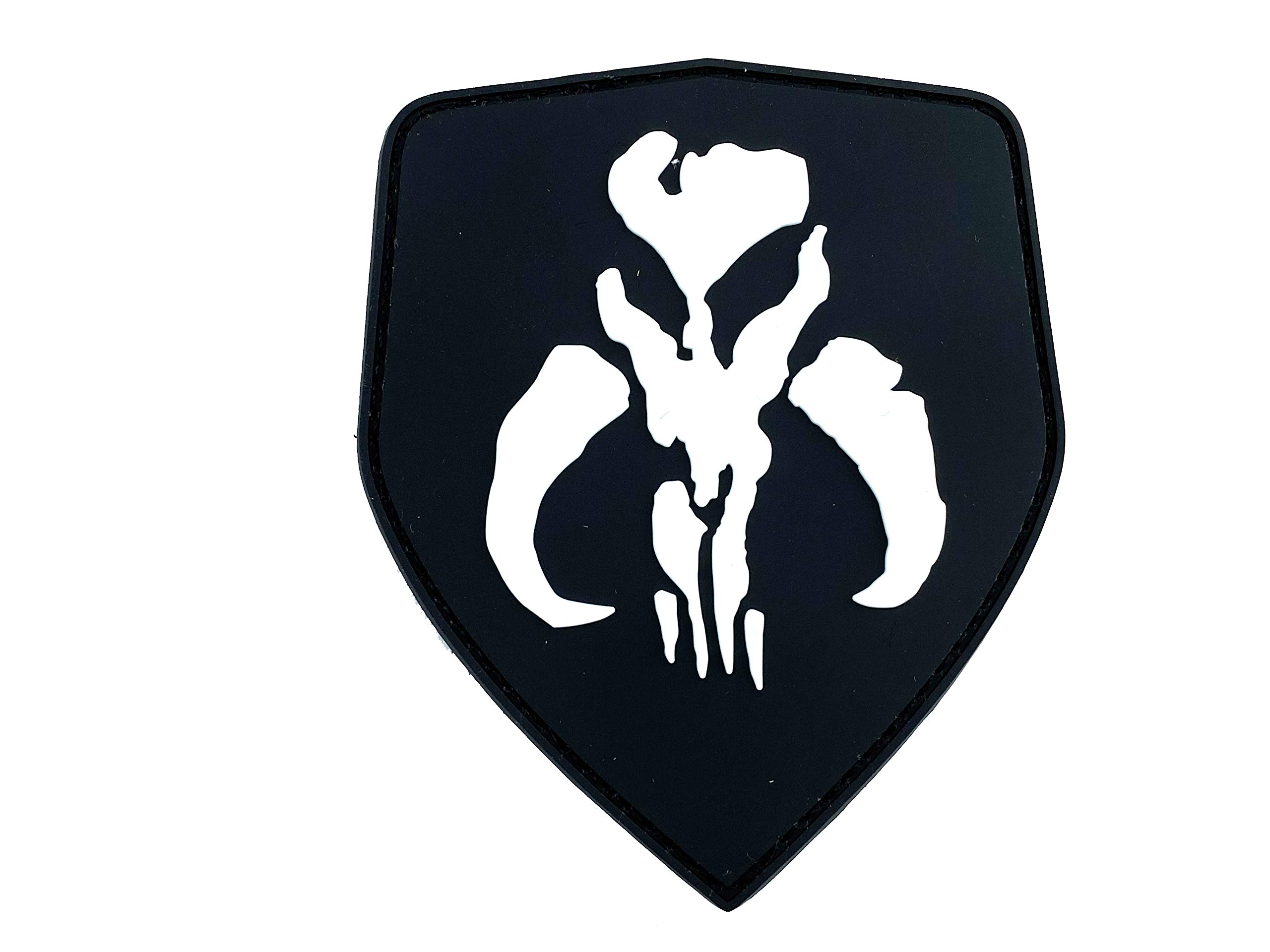 Bounty Hunter Boba Fett Mandalorian Bantha Skull Cosplay Airsoft Paintball PVC Fan Patch (Glow in The Dark)