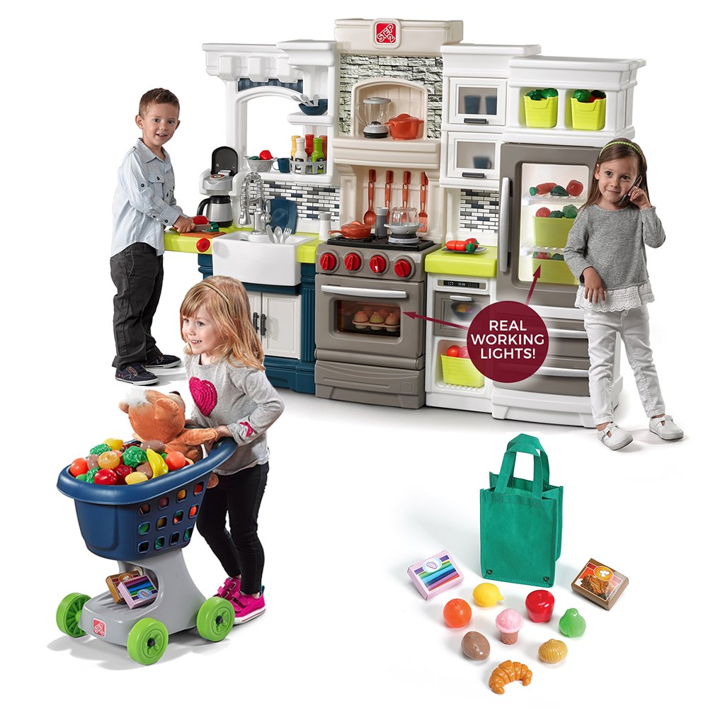 Amazoncom Step2 Shop And Cook Kids Kitchen Play Set Toys Games