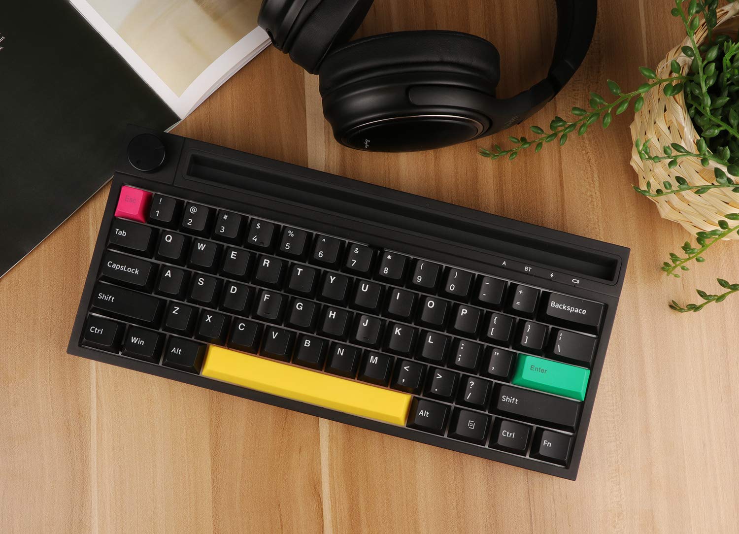 EPOMAKER Ajazz K620T Tastiera Meccanica 60% &ndash; RGB Wireless Bluetooth E Cablata