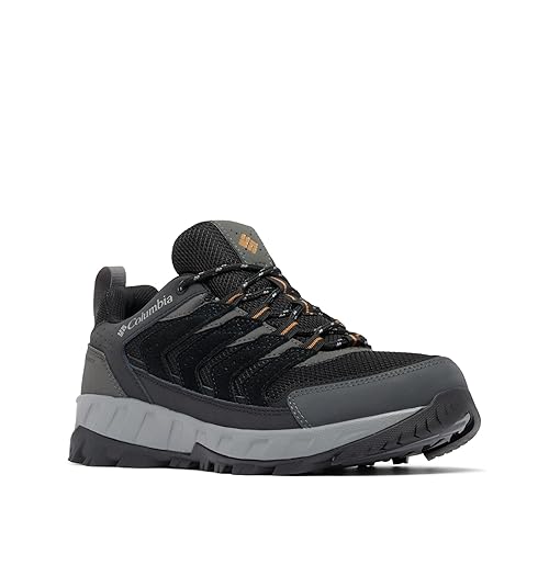 Columbia Strata Trail Low WP Shoes, Lightweight Build, Robust Design, Waterproof Shield, Exceptional Cushioning, High Energy Rebound, Non-Marking Grip - Men's