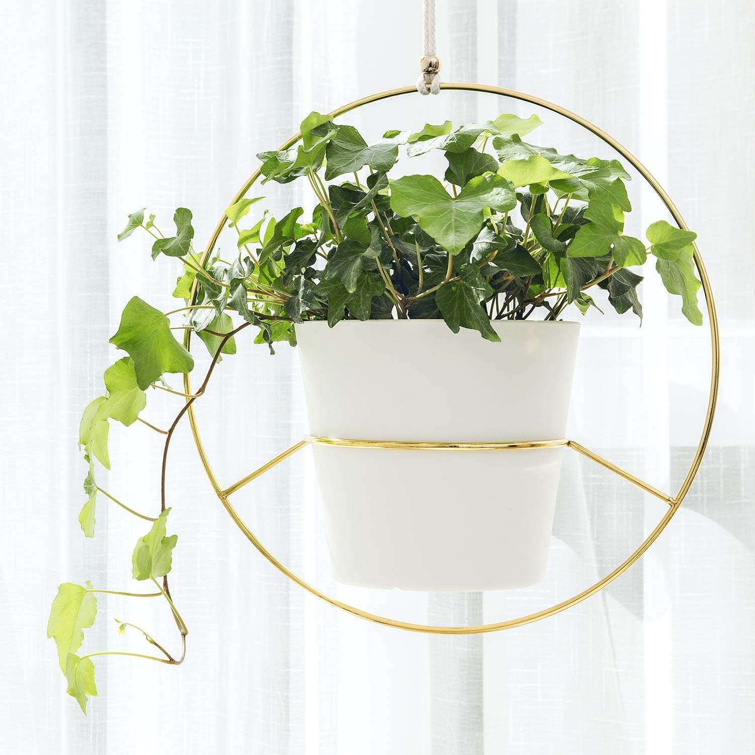 Mkono Boho Hanging Planter, Set of 2 Metal Plant Hanger with Plastic Pots, Modern Mid Century Flower Pot Plant Holder in Diamond and Circle Shape, Fits 6 Inch Planter (Plastic Pots Included), Gold: Garden & Outdoor