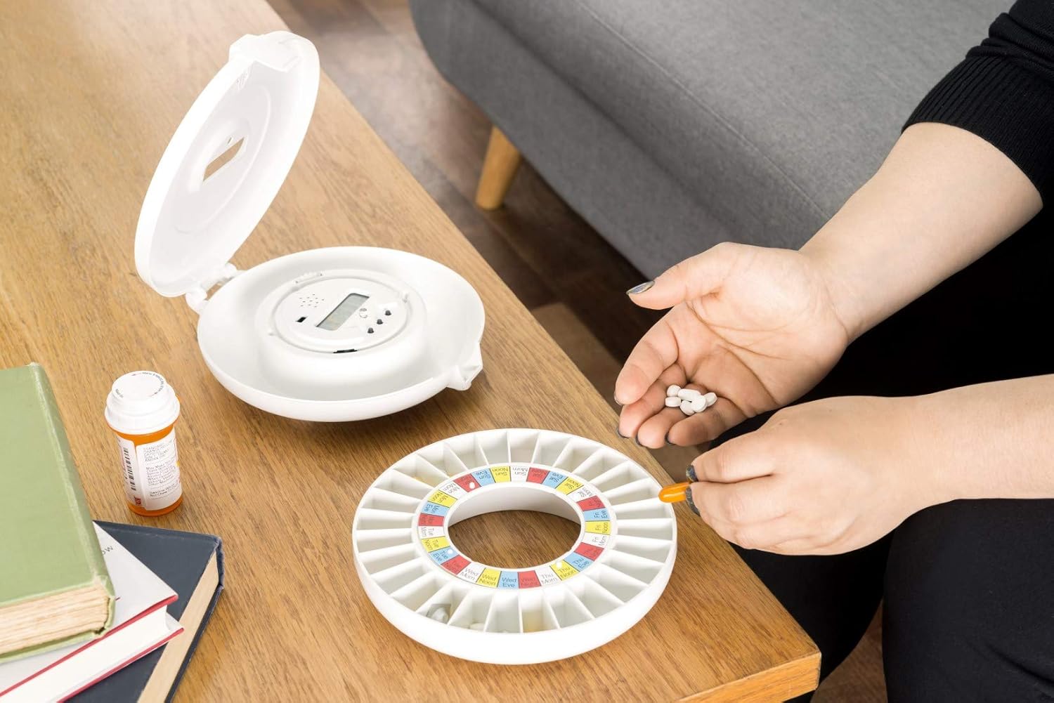 e-Pill MedTime Station Plus – Advanced Locked Automatic Pill Dispenser - White Lid: Health & Personal Care