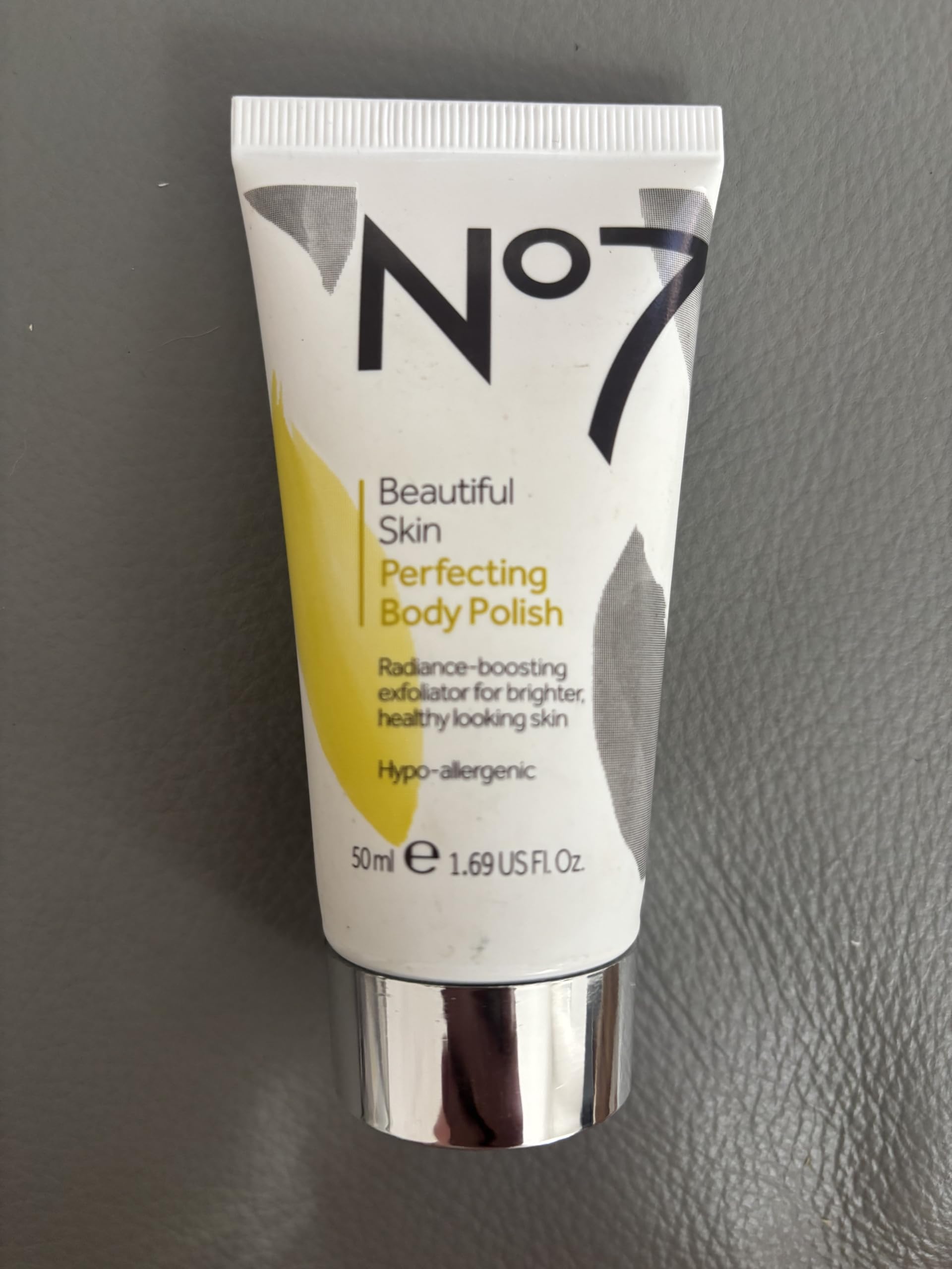 No7 Beautiful Skin Perfecting Body Polish 200ml