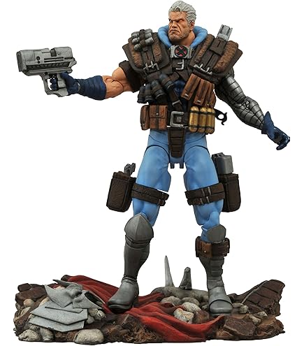 Amazon.com: Diamond Select Toys Gotham Select Azrael Action Figure