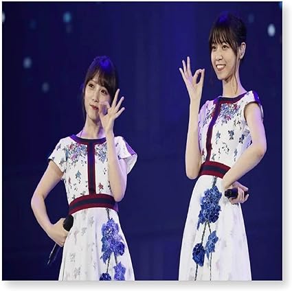 Amazon Co Jp 与田祐希 Yuki Yoda吉岡里帆 女優 写真 ポスター アートパネル 装飾画 モダンアート ウォールアート キャンバス寝室の装飾 インテリアアート 壁の絵 飾塗装 絵画部屋飾り 壁アート キャンバスアート40x40cm ホーム キッチン