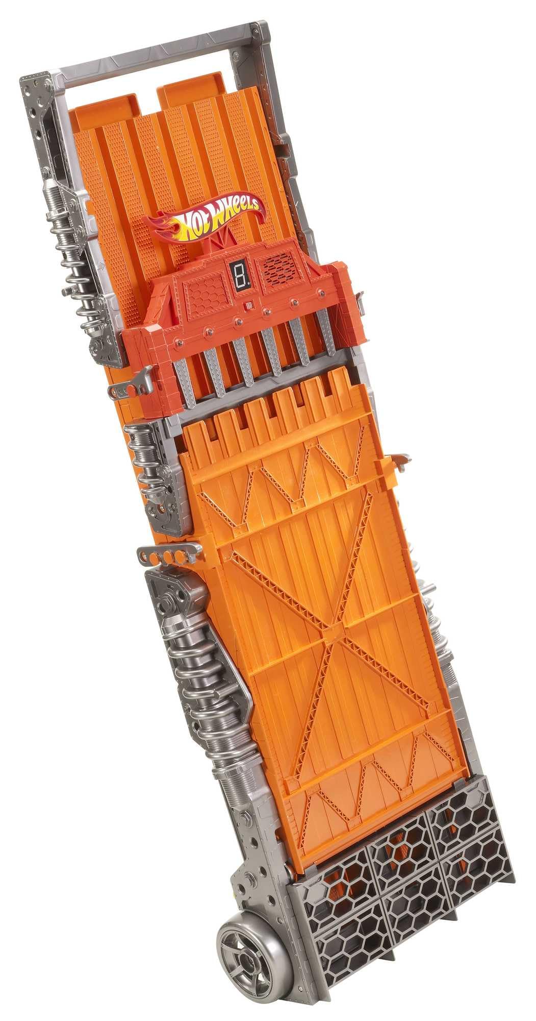 Hot Wheels Toy Car Track Set with Lights, Sounds & 6 1:64 Scale Vehicles, Super 6-Lane Raceway, 8-foot Track that Rolls Up for Storage (Amazon Exclusive)