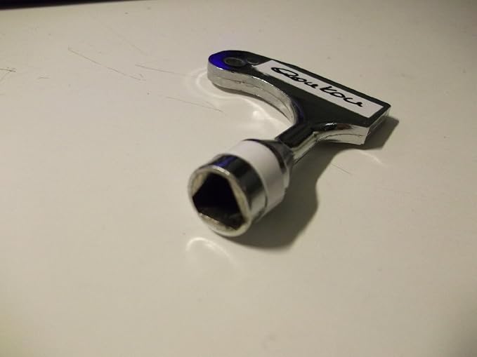 Elevator Emergency Lift Door Release Metal Triangle Lock Keys 9mm Hole