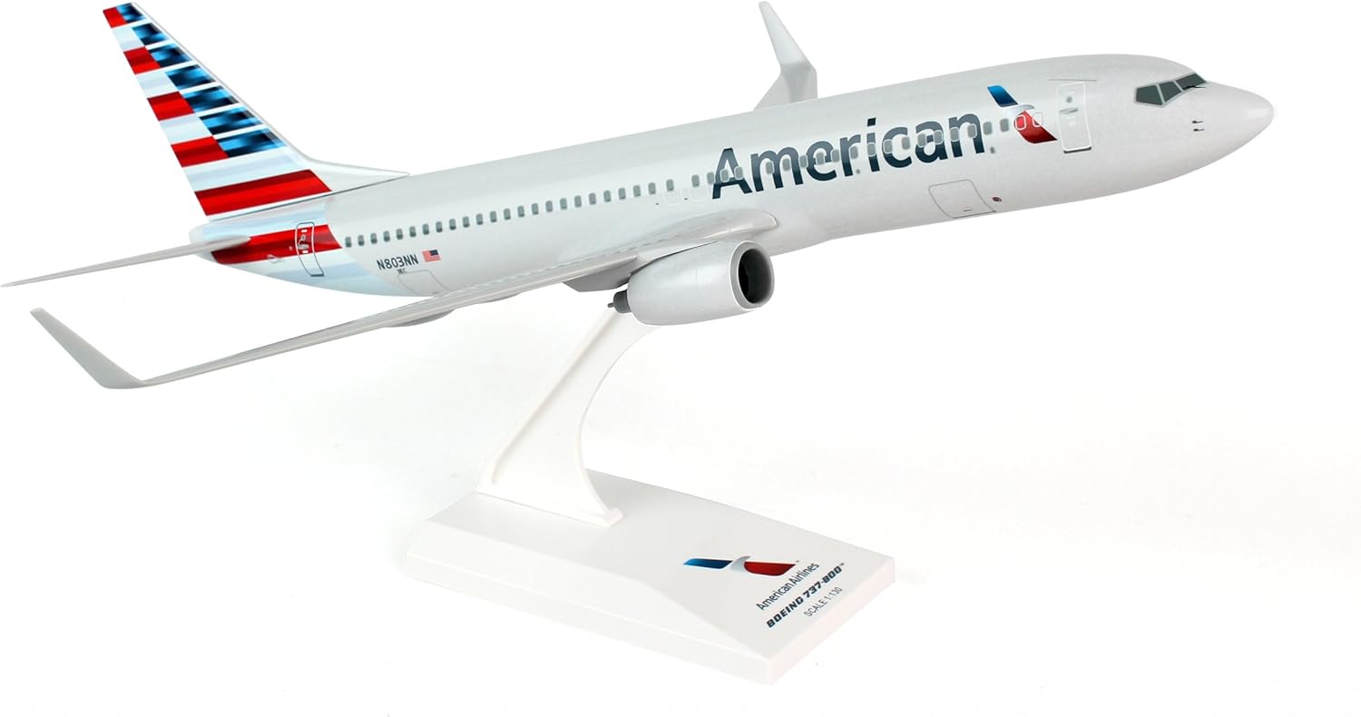 Daron Skymarks American 737-800 New Livery Model Kit (1/130 Scale)