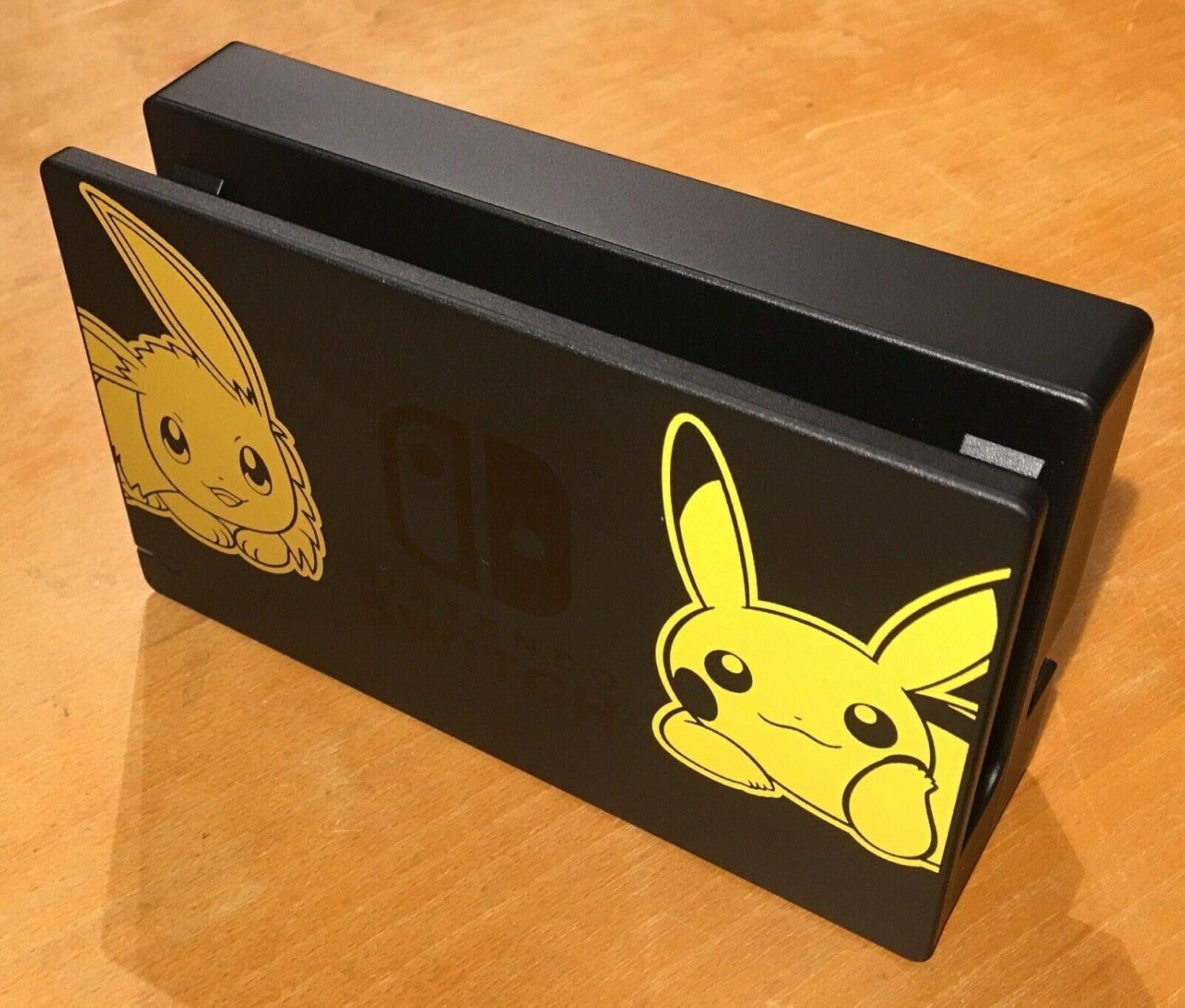 pikachu and eevee switch