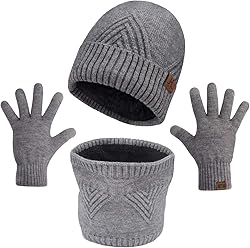 driving hat and gloves