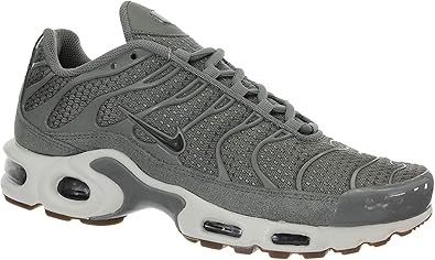 air max plus dark green