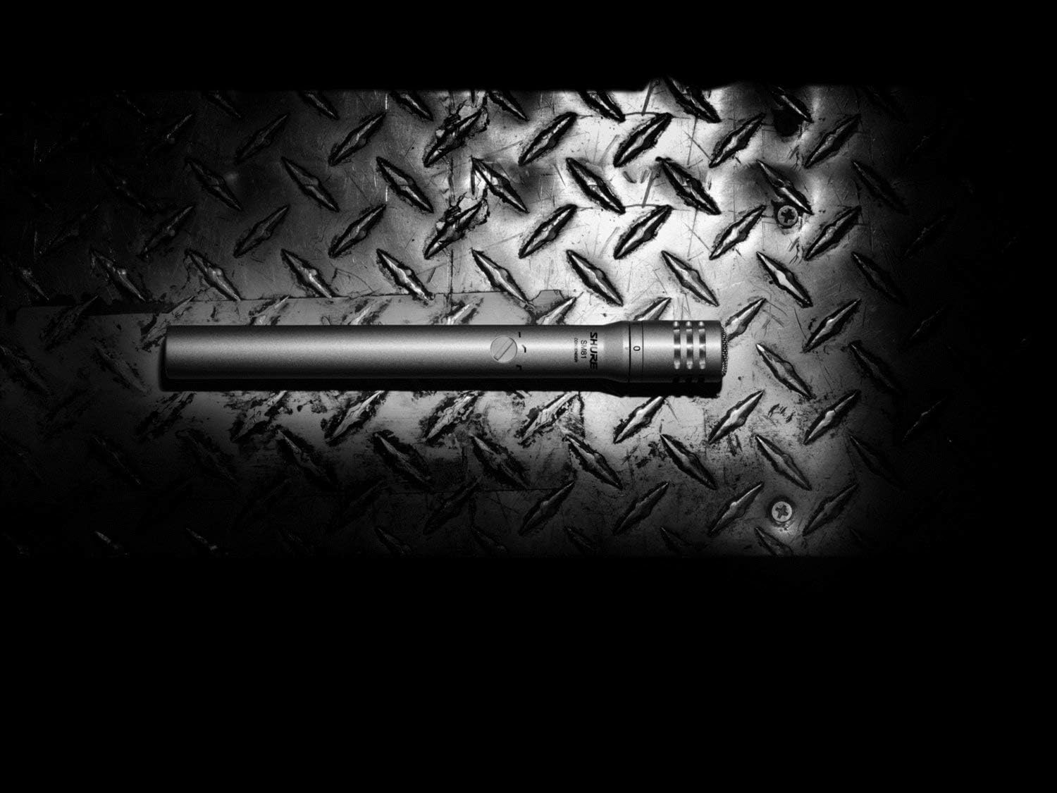 Shure SM81-LC Cardioid Condenser Instrument Microphone (Renewed): Home Audio & Theater