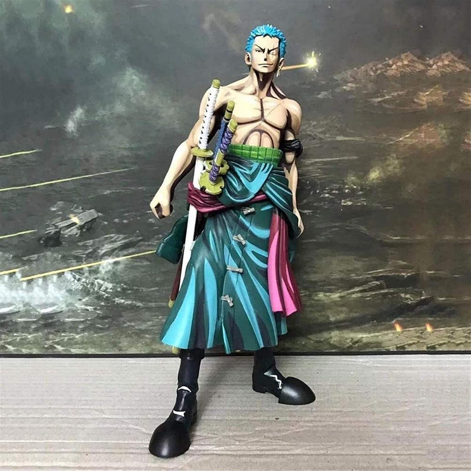 Amazon Co Jp ワンピース ワンピースゾロmspコミックカラー麦わら帽子海賊刀剣ボックスアニメfiguresデコレーション像モデルコレクション玩具高さ25cm 9 8in Eternal Swan Song ホーム キッチン
