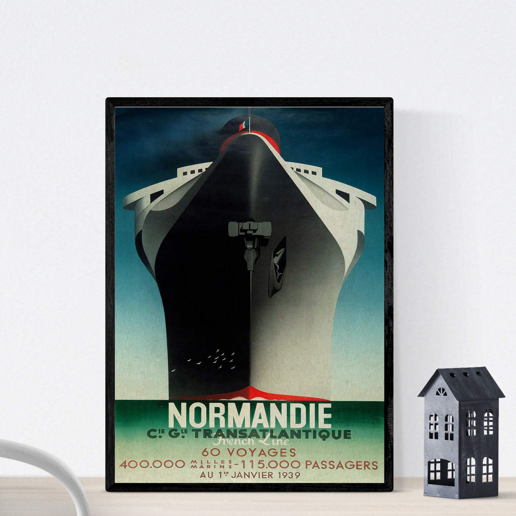 Nacnic Vintage Poster Vintage poster of France and Italy. Normandy travels. A4 size