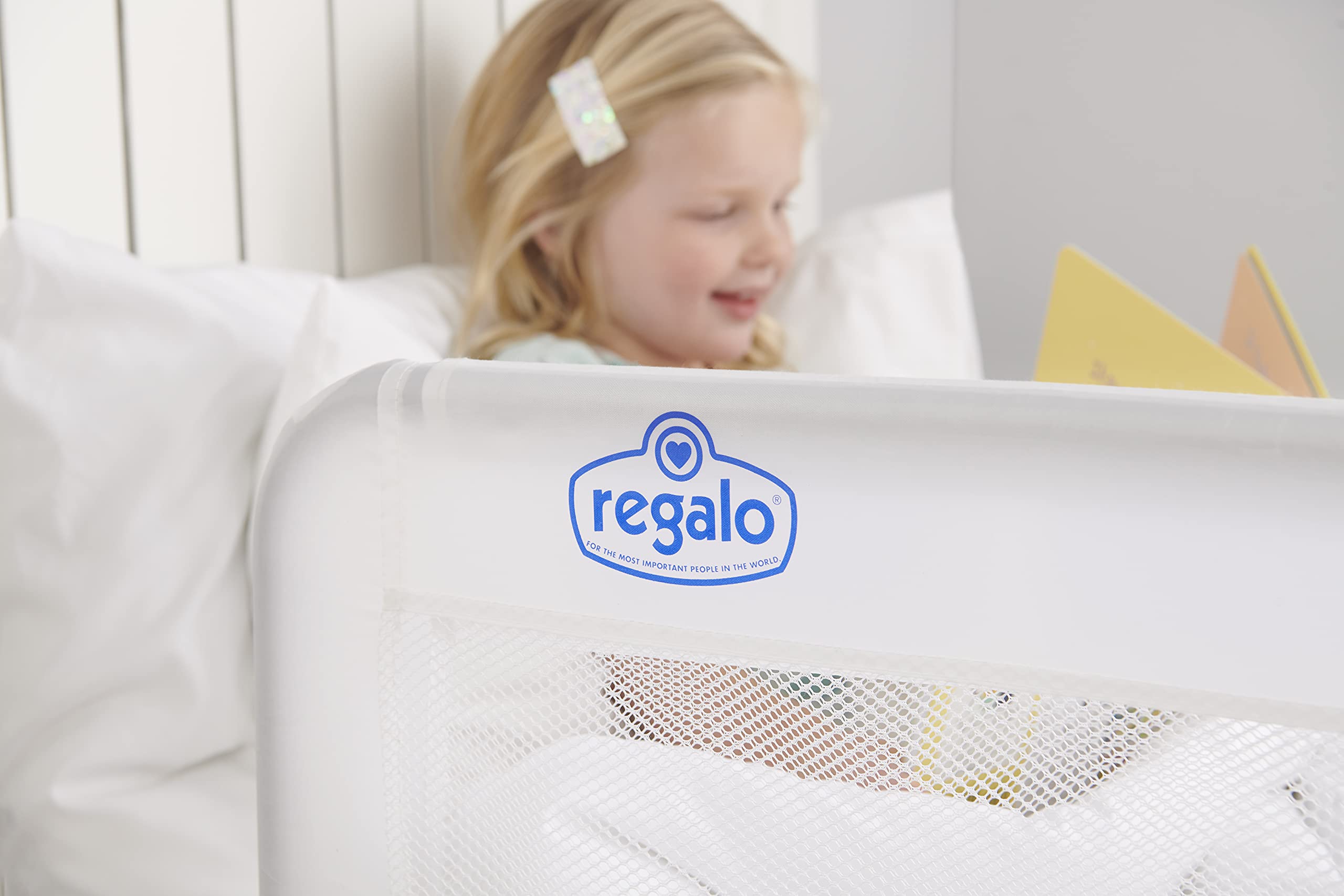 Regalo Bed Rail Guard, with Reinforced Anchor Safety System