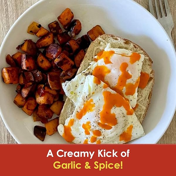 DAVE’S GOURMET CREAMY GARLIC RED PEPPER SAUCE – MEDIUM HEAT – PERFECT FOR SALADS, DIPPING, TACOS, SANDWICHES & MORE – VEGAN SAUCE, GLUTEN-FREE, NO PRESERVATIVES – 8OZ BOTTLE (PACK OF 1)