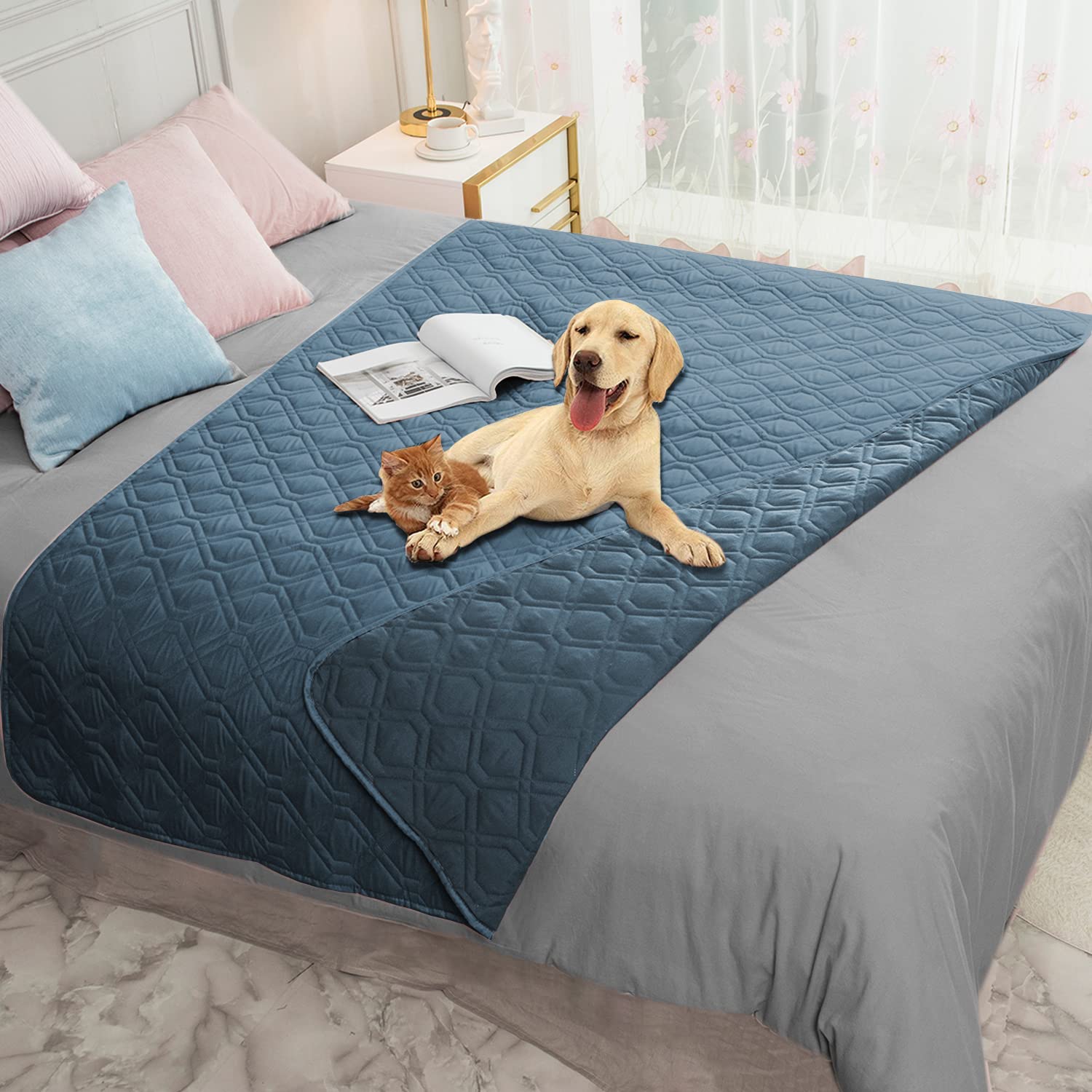 Photo 1 of Ameritex Waterproof Blanket Reversible Dog Bed Cover Pet Blanket for Furniture Bed Couch Sofa