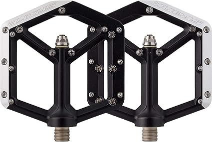 bike pedal spikes