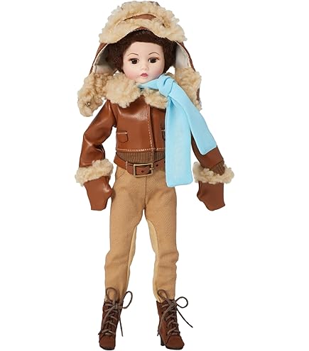 Amazon.com: Madame Alexander Dolls, 8