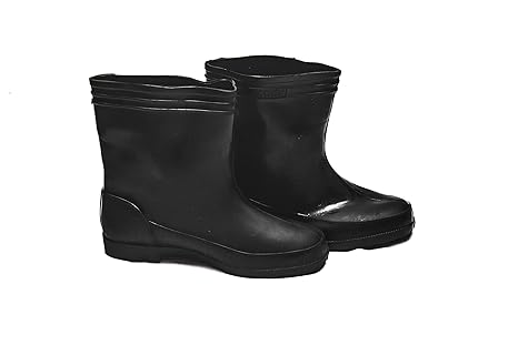 black ankle gumboots