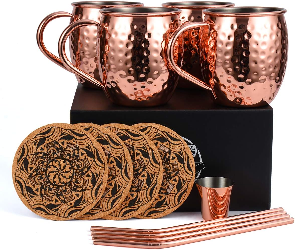 Eligara Moscow Mule Becher Kupferbecher Gehämmert und Handgefertigt Kupfertassen mit 4 Gläsern, 4 Untersetzer, 4 Trinkhalme, 1 Messbecher, Bier, Gin, Vodka, Cocktails und Wasser genießen