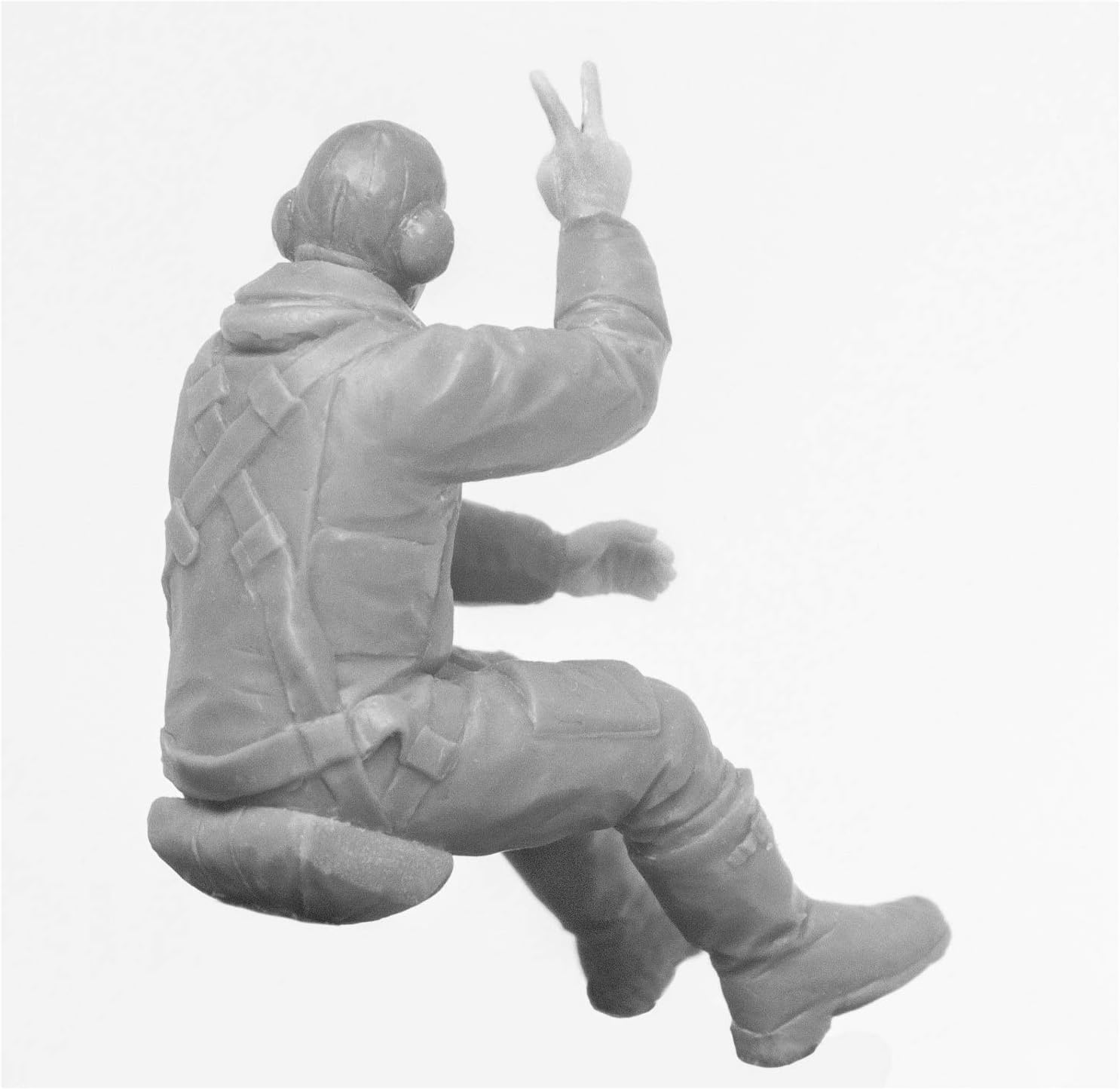 ICM 1:32 - British Pilots (1939-1945), Black - Image 4
