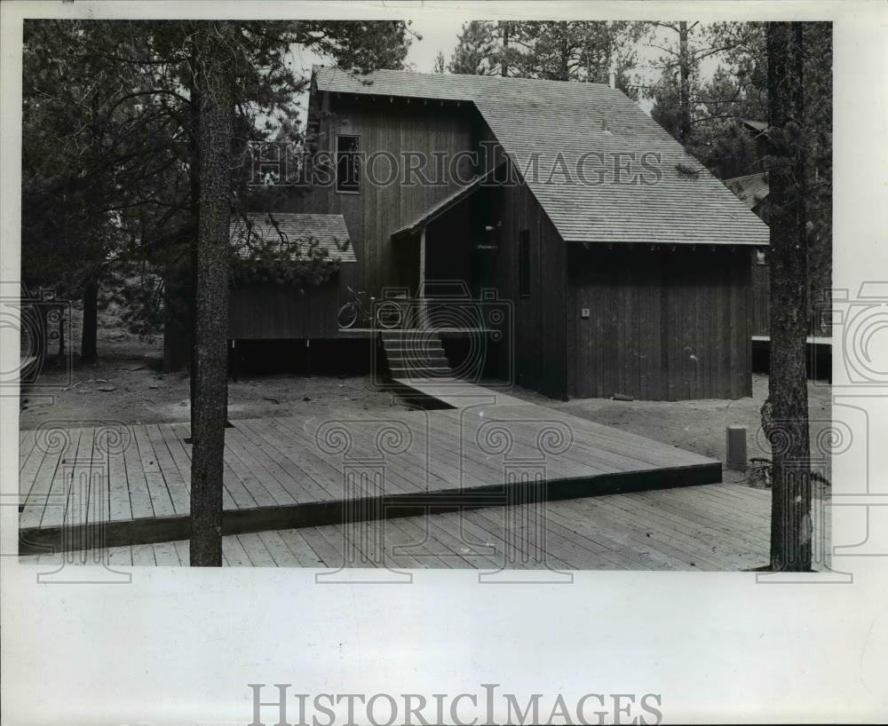 Amazon Com Vintage Photos 1969 Press Photo Thirty Six Cluster