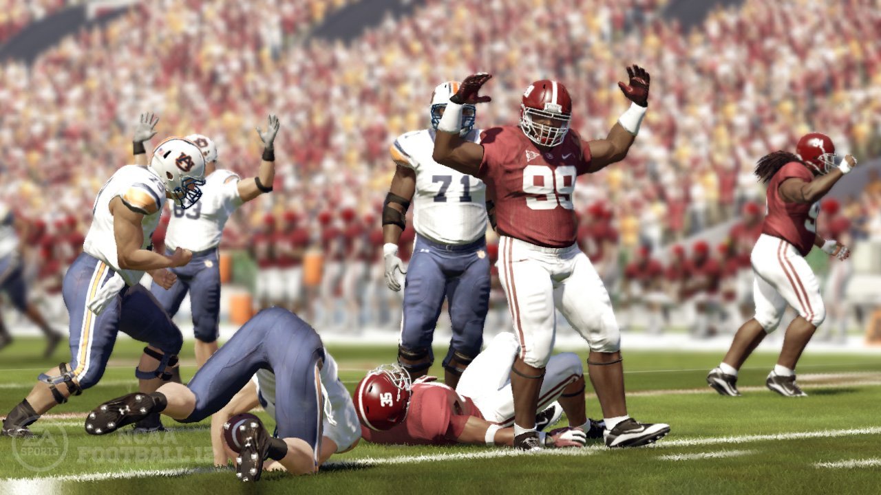 NCAA Football 12 - Xbox 360 (Renewed)