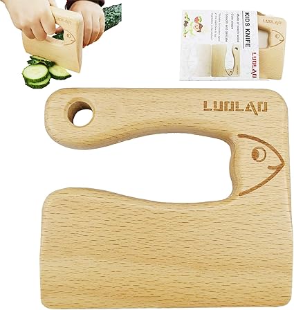 Amazon Luolao 木製キッズナイフ 料理や野菜の果物を安全にカットするための安全なナイフ かわいい魚の形の子供用キッチンツール 2 5歳用 Luolao 包丁 ナイフ はさみ