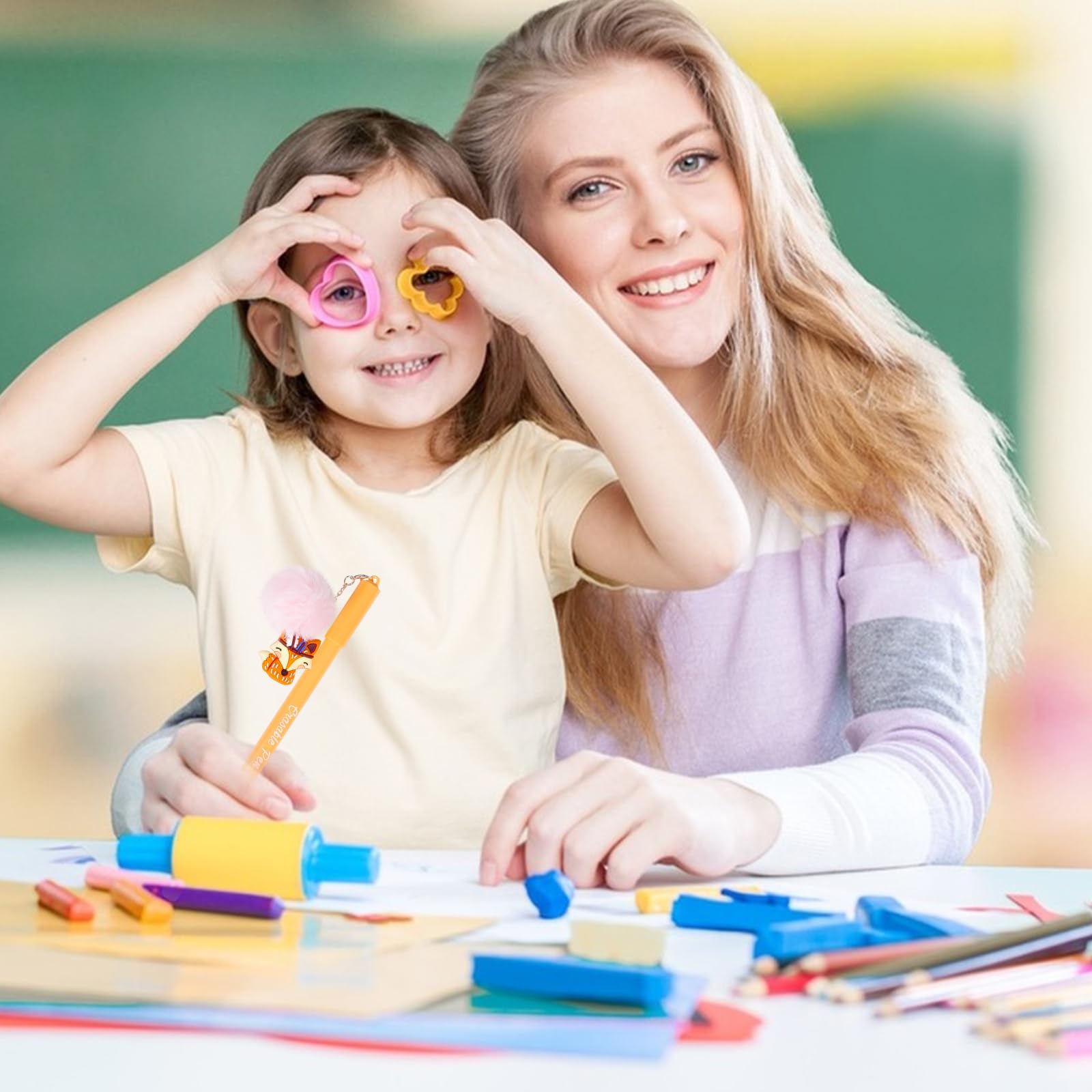 YOYTOO Erasable Gel Pens, 8pcs Retractable Cartoon Erasable Pens Clicker Fine Point 0.5mm, Make Mistakes Disappear, Blue Ink for Journaling Drawing Writing Planner (8 Pack Animal)