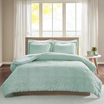 Amazon.com: Intelligent Design Laila Chevron Ultra Plush