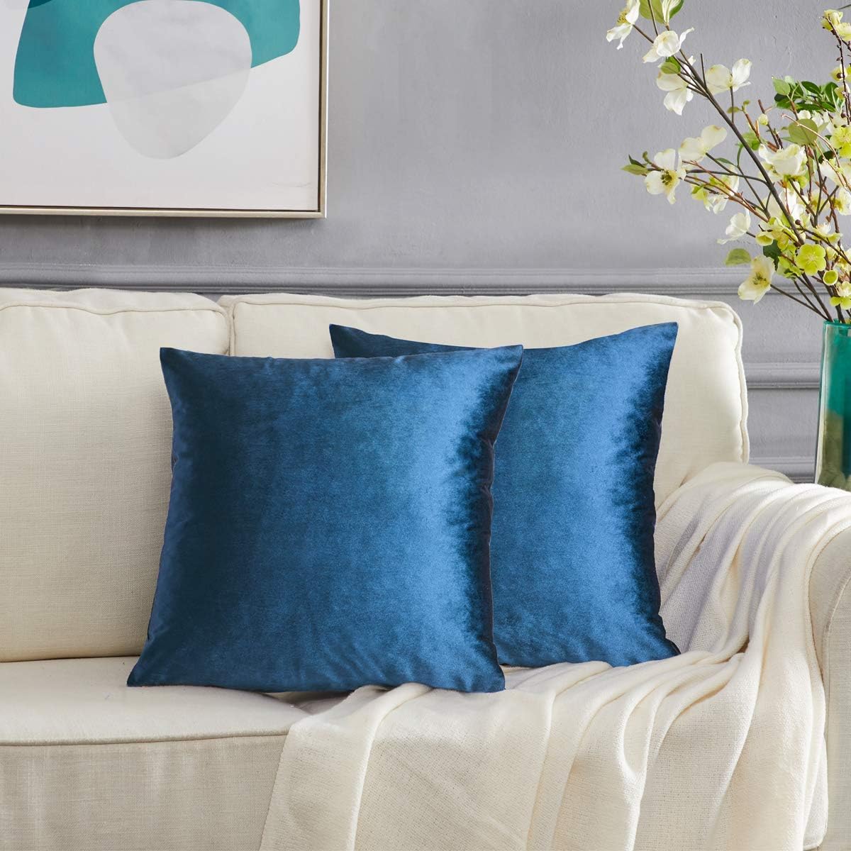 GIGIZAZA Gold Velvet Decorative Throw Pillow Covers,18x18 Pillow Covers for Couch Sofa Bed 2 Pack Soft Cushion Covers: Home & Kitchen
