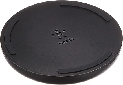 Belkin ワイヤレス充電器 充電パッド Qi認証 10W AirPods / AirPods Pro / iPhone 12 Pro / 12 / SE / 11 / XR 対応 5W 7.5W 10W 出力 micro-USBケーブル、ACアダプター付き BOOST↑UP ブラック WIA001dqBK-A