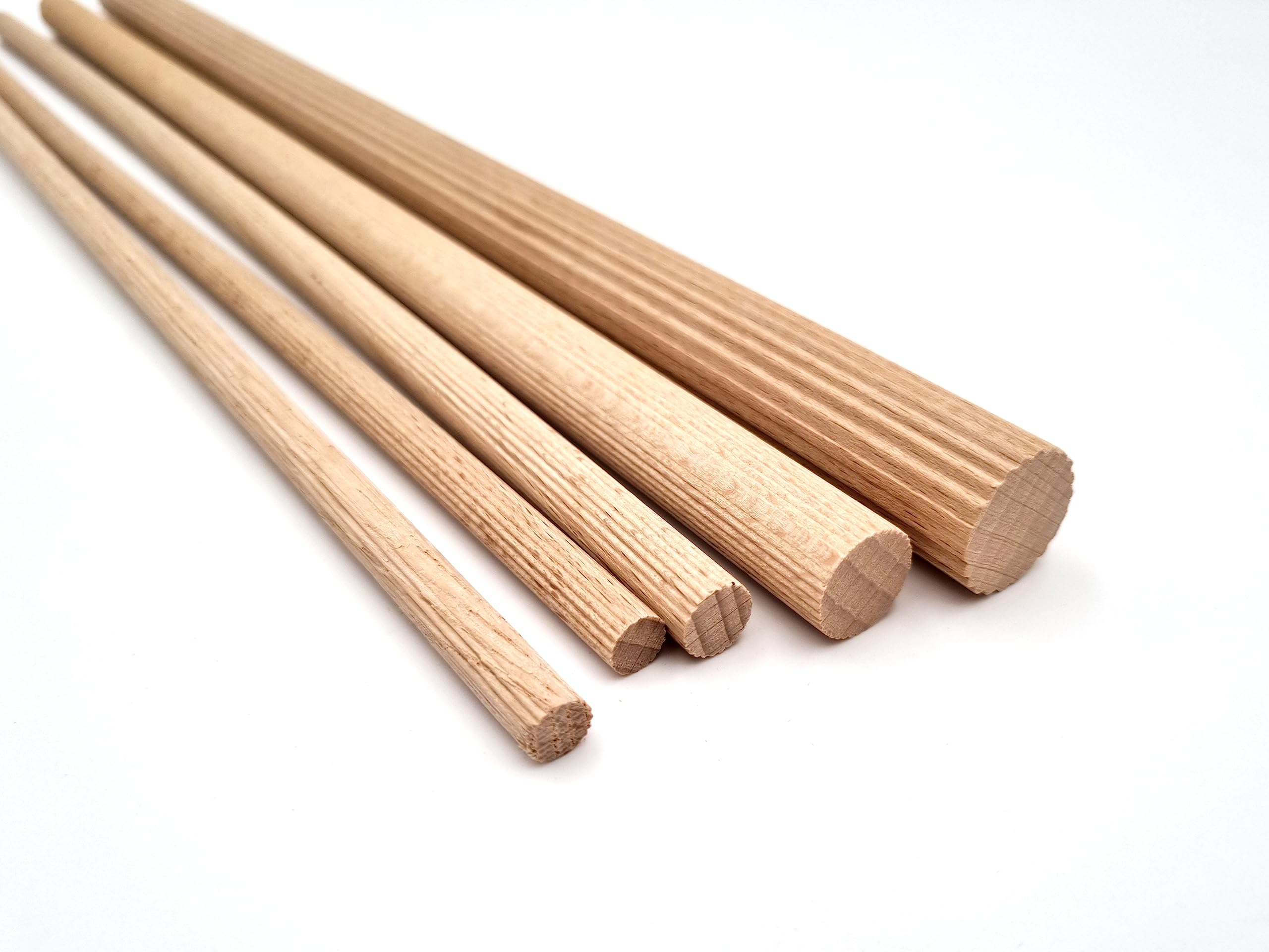 Fluted beech dowel (12mm)