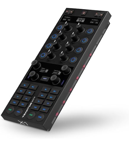 Amazon.com: Native Instruments Traktor Kontrol X1 MkII DJ