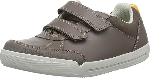 clarks boys shoes amazon