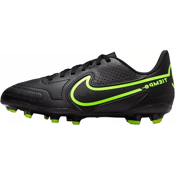 Amazon.com | Nike Jr. Phantom GX Academy Little/Big Kids' Multi
