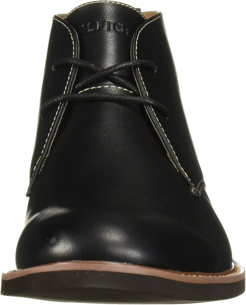 tommy hilfiger men's laurel chukka boots