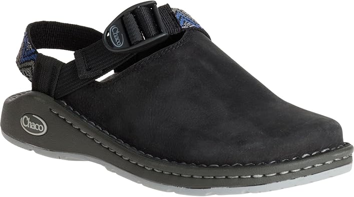 chaco clogs womens
