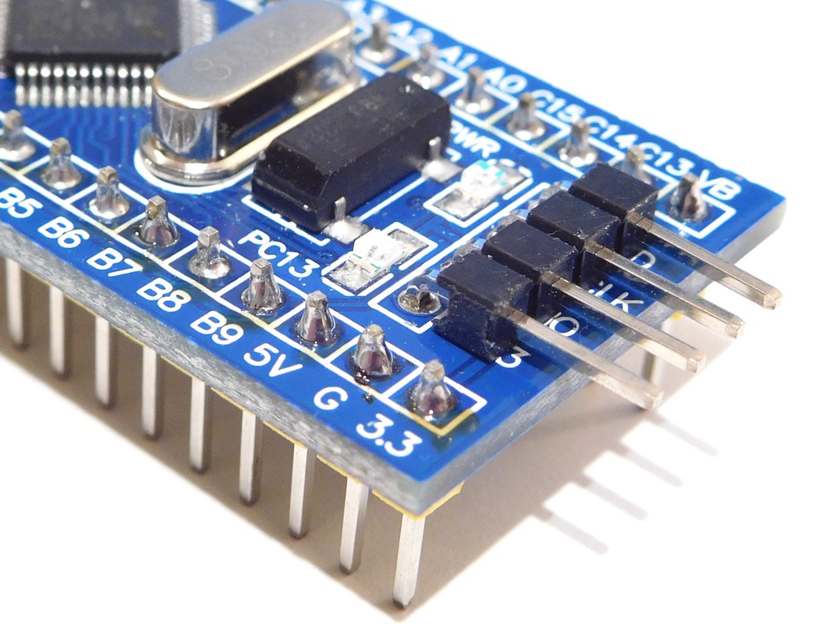 Stm32f103 blue pill. Stm32 blue pill. Stm32f103 blue pill. Stm32f103c8t8 stm32f103c8t6. Микроконтроллер stm32f103c8t6.