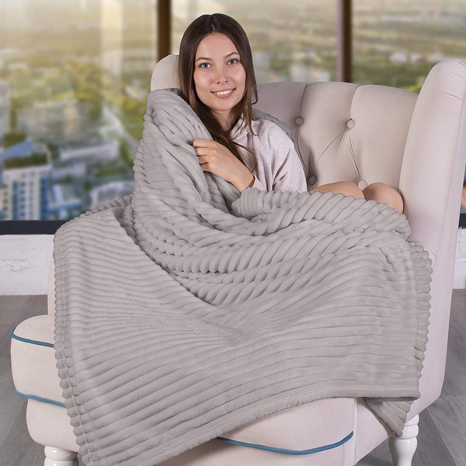 GREEN ORANGE Fleece Blanket Queen Size – 90x90, Pearl Grey – Soft, Plush, Fluffy, Warm, Cozy – Perfect Throw for Couch, Bed, Sofa…: Kitchen & Dining
