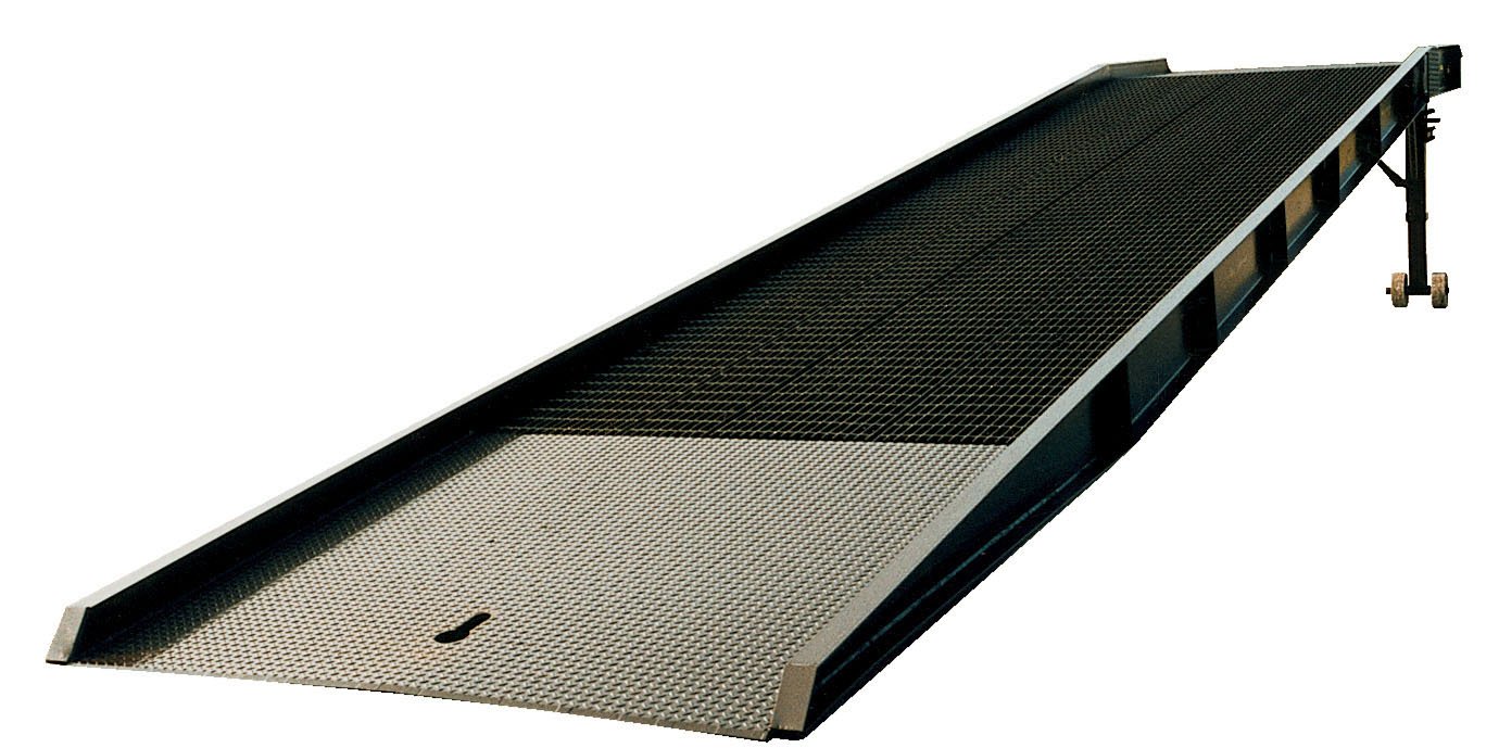 Vestil YR257330 Portable Steel Yard Ramp Overlap Lip with Chain Steel