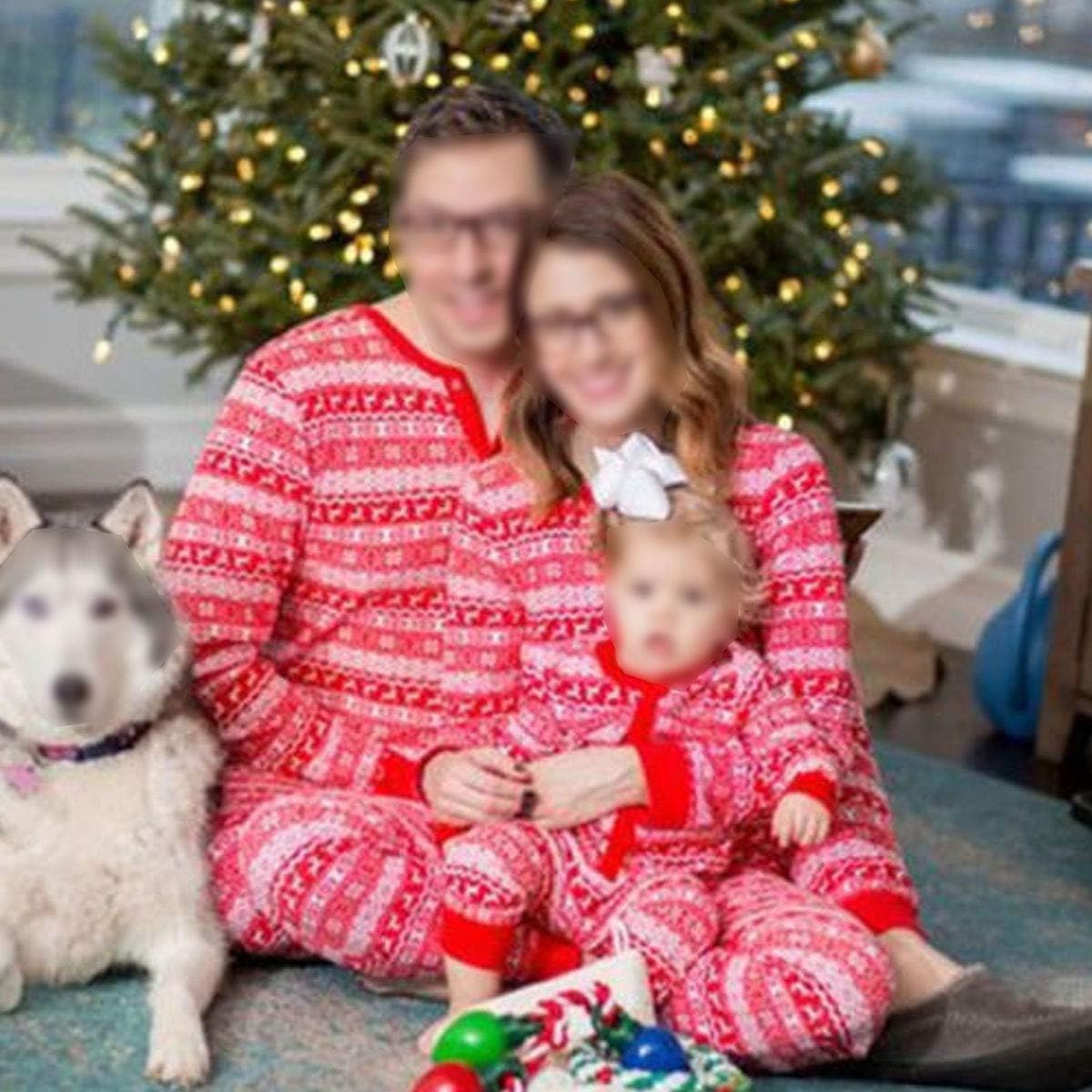matching christmas pajamas with newborn