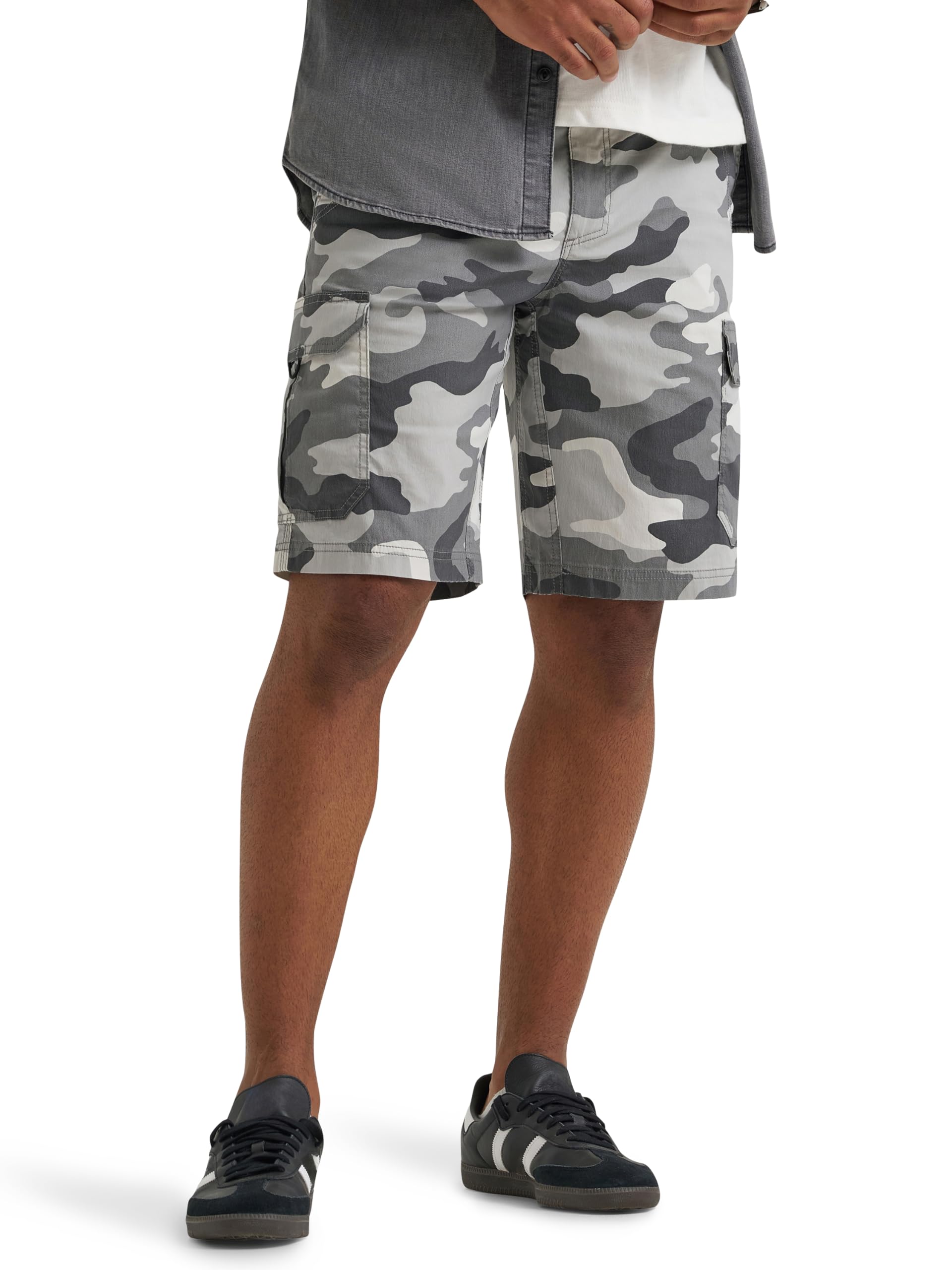 Lee Men’s Extreme Motion Crossroad Cargo Short, Static Gray Camo, 30