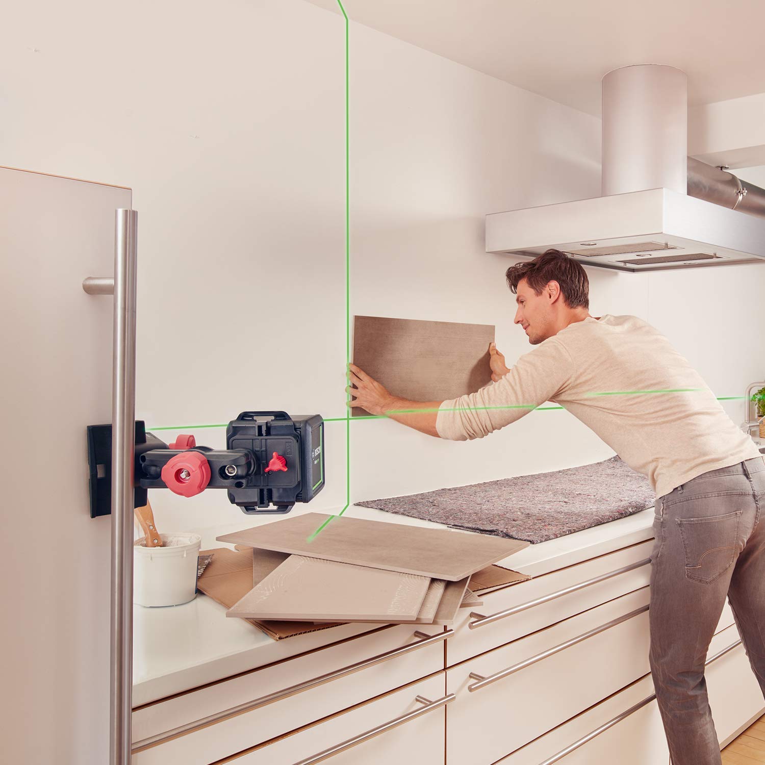 Bosch 0603663c00 Quigo Green Beam Cross Line Laser With Mm02 Mount