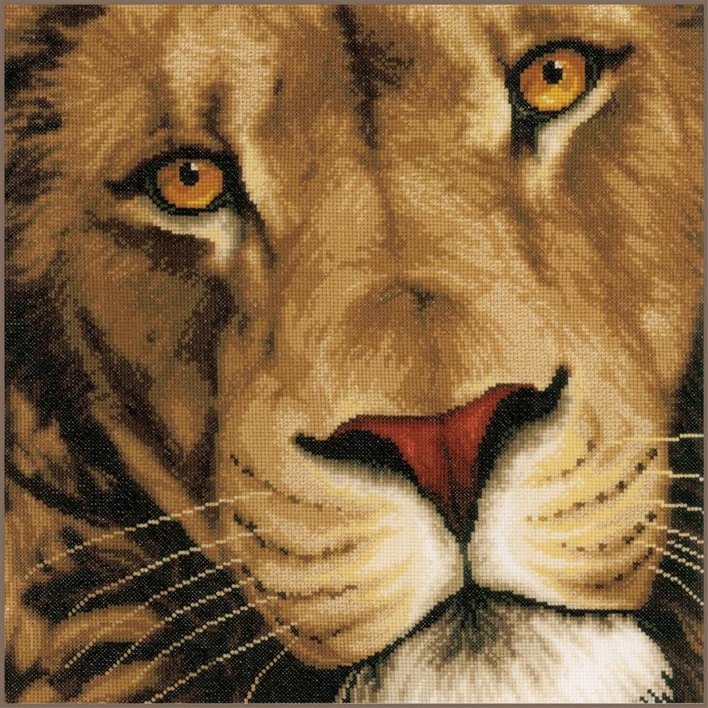 Lanarte Counted Cross Stitch KIT King of Animals (EVENWEAVE) — image 1