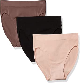 Wacoal Women's B-Smooth 3 Pre-Pack Hi-Cut Brief Pant at Amazon Women’s Clothing store