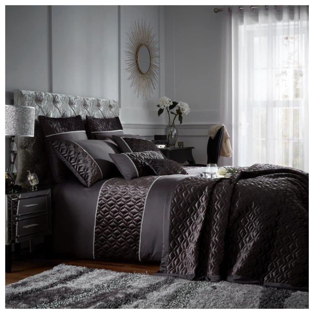 GC GAVENO CAVAILIA Easy Care Muriva Diamonds Duvet Cover, Luxury Soft & Warm Geometric Panel Comfy Bedding Shiny Quilt Set, Polyester, Black, Single